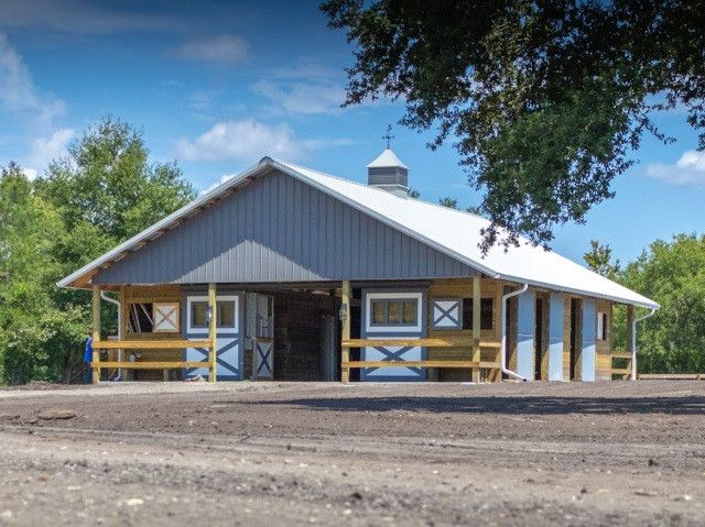 Barn Construction In Florida