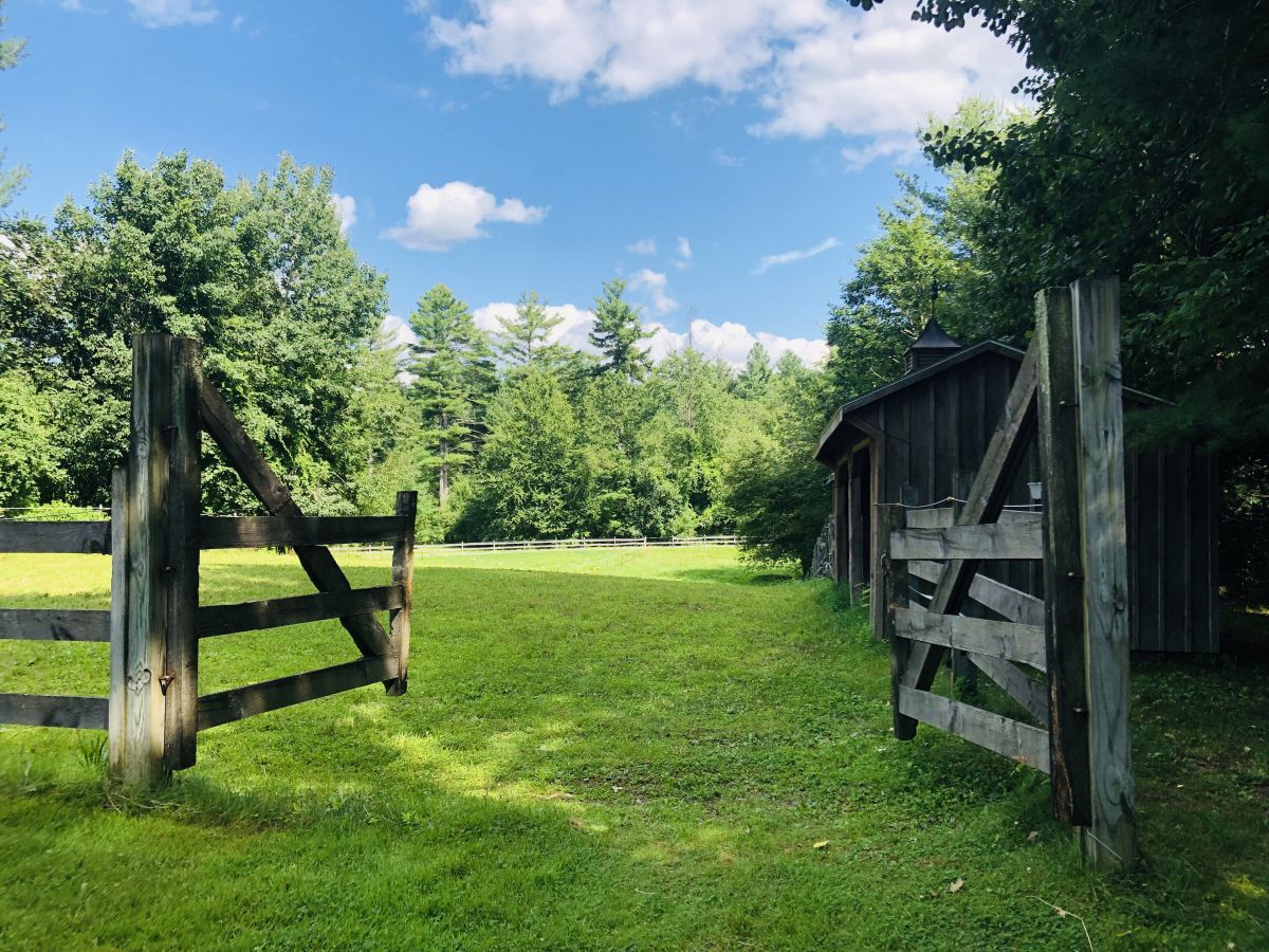 Bridge Meadowbrook Farm Stalls Available Horse Boarding Farm in