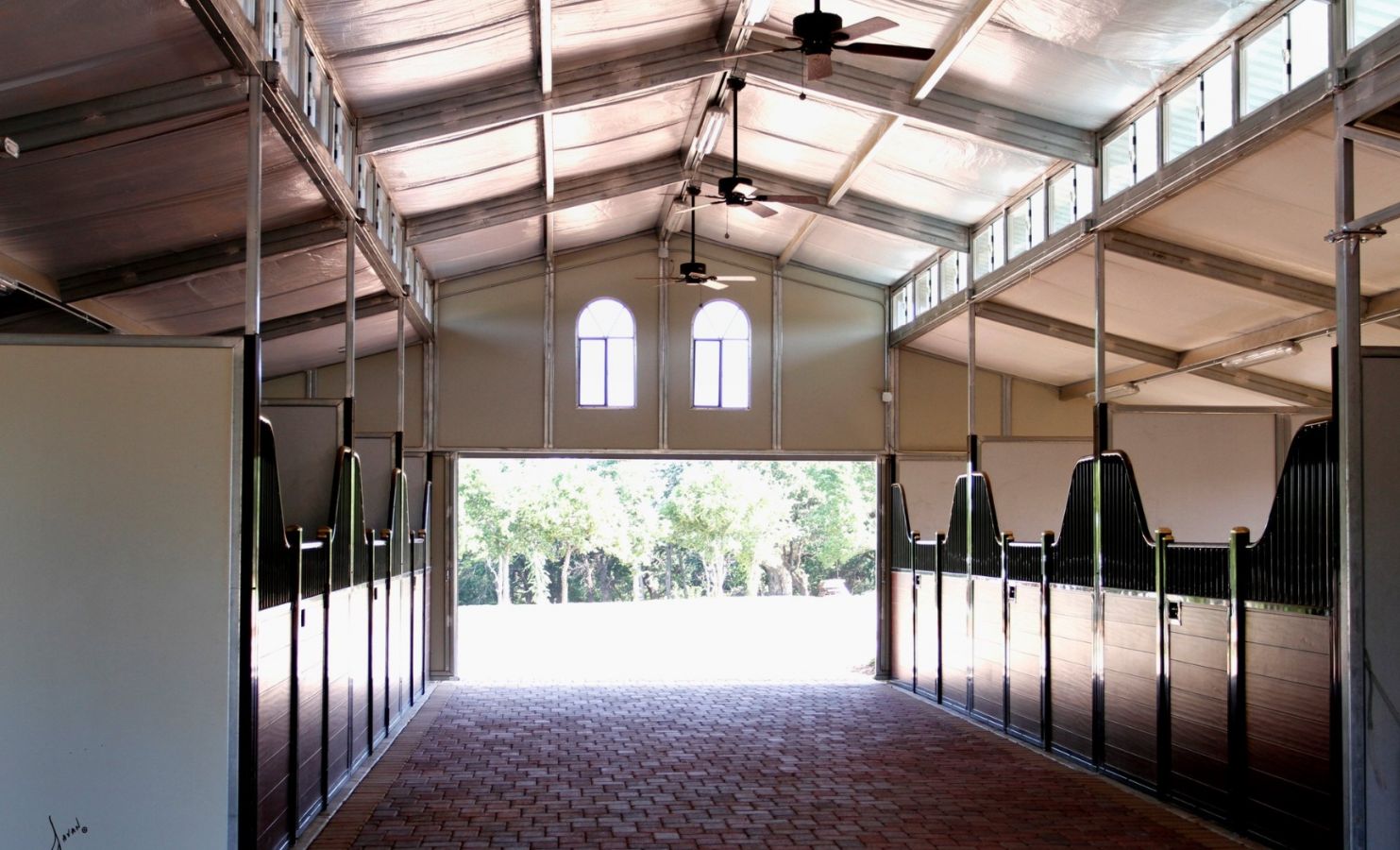 Visit Tri-County Barns | Turnkey Ready Horse Barns & Covered Arenas for over 30 years