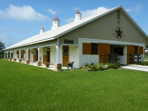 Barn Construction in Deland, Florida (Volusia County)