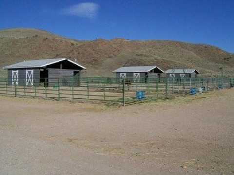 Visit GGG Ranch  (Triple G Ranch)
