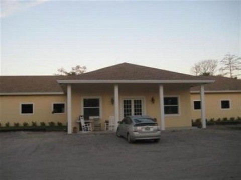 Visit Sapphire Stables