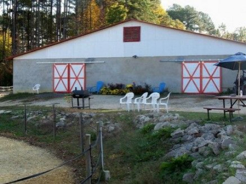 Visit Creeks Bend Stables