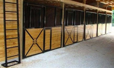 Visit Southern Cross Horse Stalls & Accessories