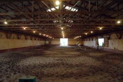 Visit Woodson Hill Equestrian Center, LLC