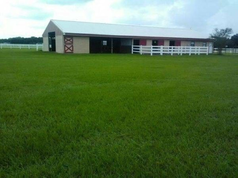 Visit C Breeze Farm