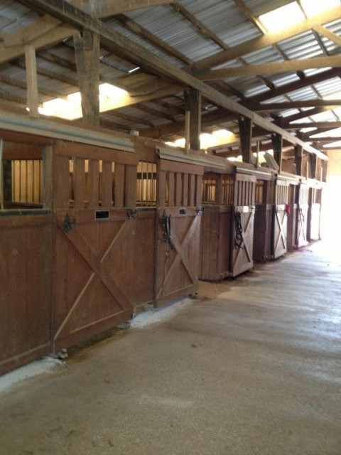 Visit Glen Oaks Equestrian Center