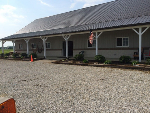 Visit Darby Oaks Stable - PERMANENTLY CLOSED TO PUBLIC