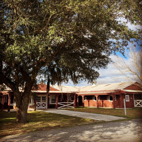 Visit Derby Oaks Equestrian Center