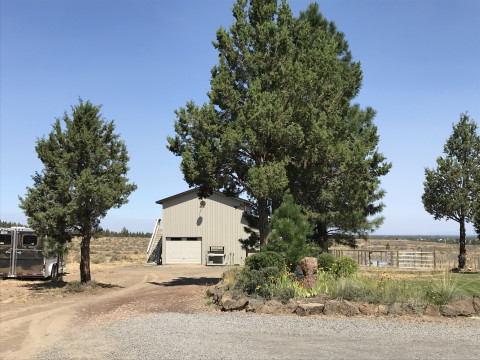 Visit Sunrise Ridge Horse Boarding SE Bend, OR