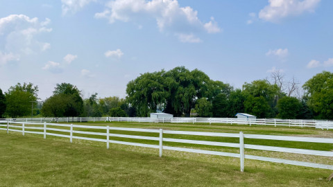 Visit Woodland Oaks Stables