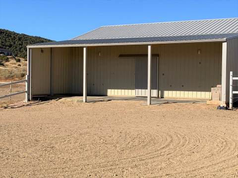Visit Yellow Horse Stables