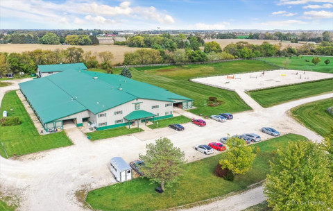 Visit For Sale--Canterbury Farm in Hampshire, IL