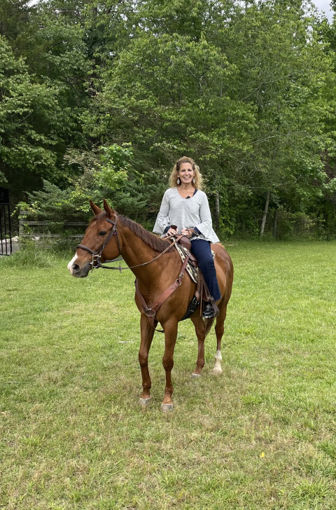 Visit Thoroughbred for lease