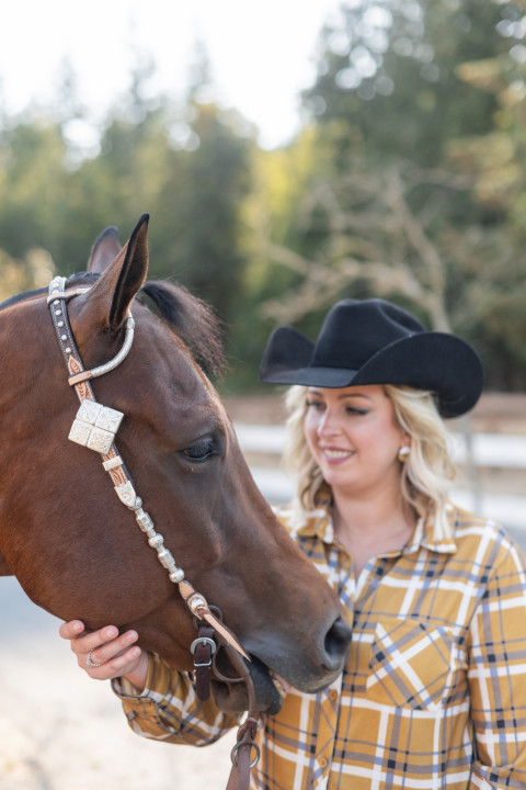 Visit Brandi Coplen Windermere Equestrian Living Realtor