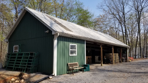 Visit Hidden Oaks Stables