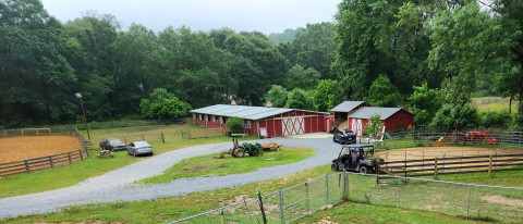 Visit Mountain Breeze Stables - 6 stalls available