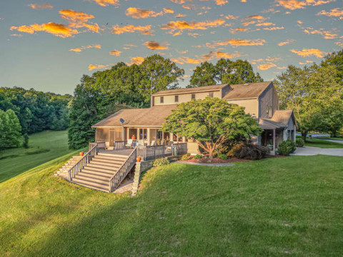 Visit Beautiful Horse Property with 20 acres