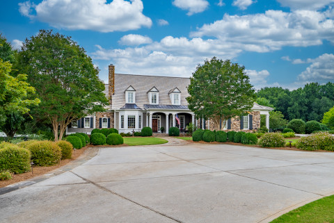 Visit Equestrian Estate on 16+ acres