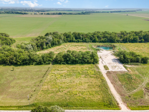 Visit 4.6 Acre Buildable Parcel!