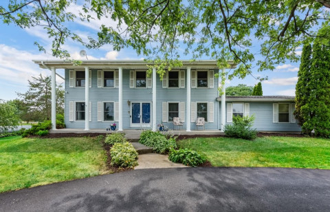 Visit 5 ac Beecher Horse Farm with Updated 4 Br Home