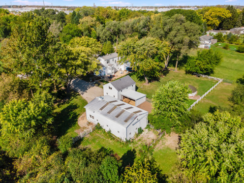 Visit 2.5 Acre Horse Property in Naperville!